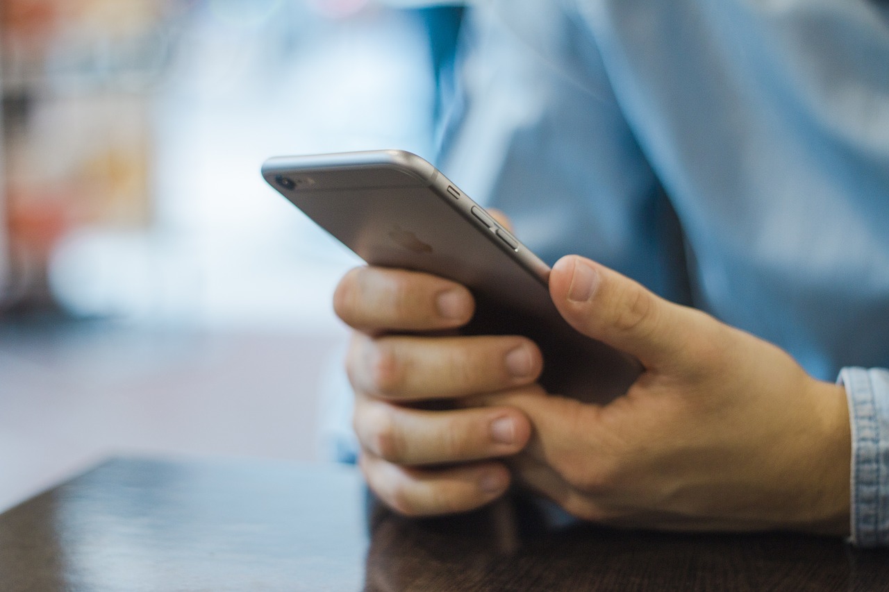 Comment assurer la réparation et la protection de son smartphone ?